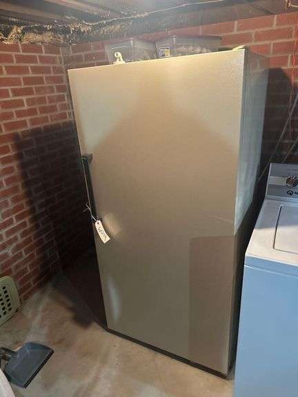 Kenmore Upright Electric Freezer - 64in. H. X 31in. W. X 26.5 in. D. image