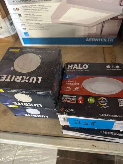 4 Recessed Lights image