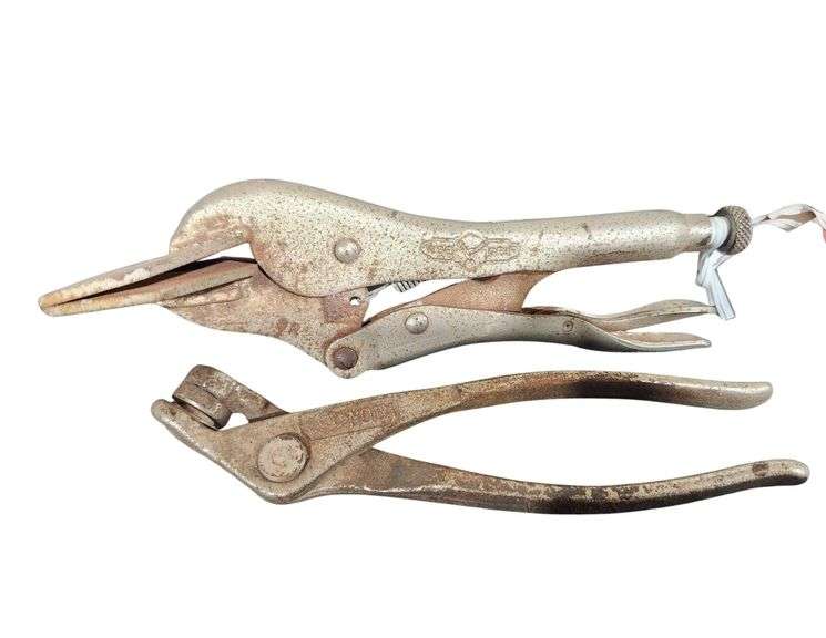 Duck Bill Locking Clamps - Cleco Clamp Pliers image