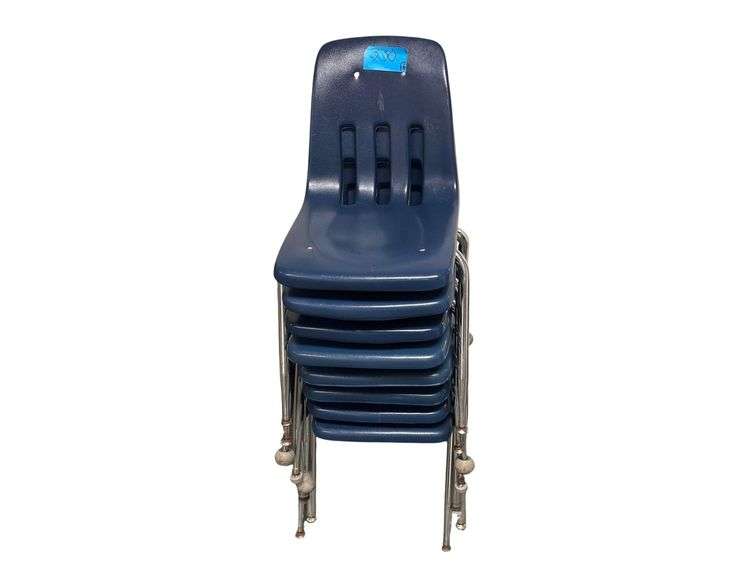 6 Plastic Chairs image