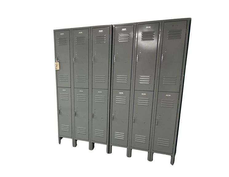 Lockers, 78 in x 12 in x 72 in and 78 in x 12 in x 60 in image