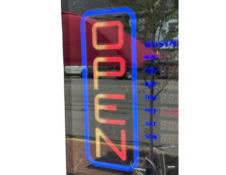 Green Light Digital Open Sign 18 X 18 image