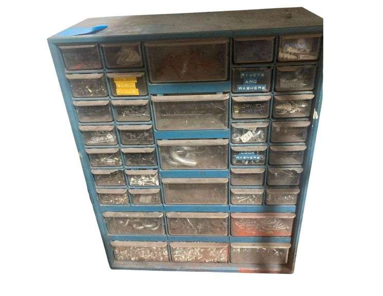 Hardware Drawer Set with Various Sized Screws, Screw Carabiner image