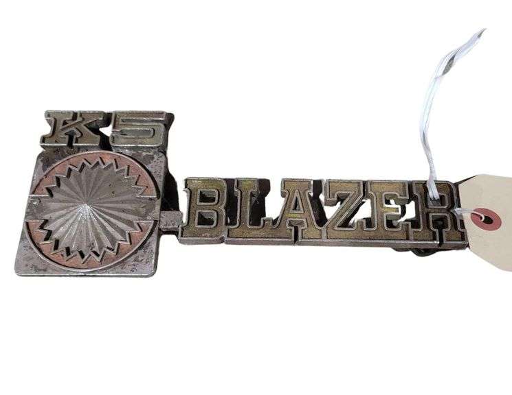 K5 Blazer Emblem image