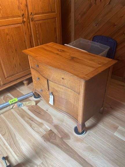 Night Stand 36x19x26 Inches image
