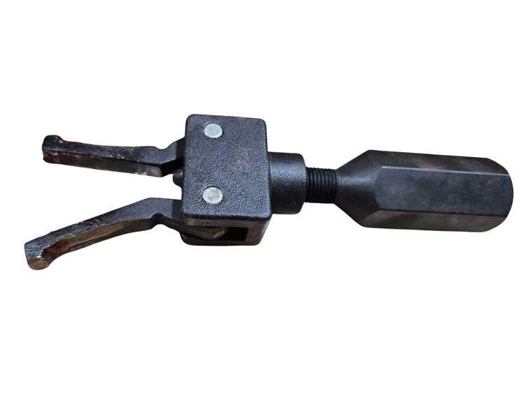 EverTough Piolet Bearing Puller Attachment image