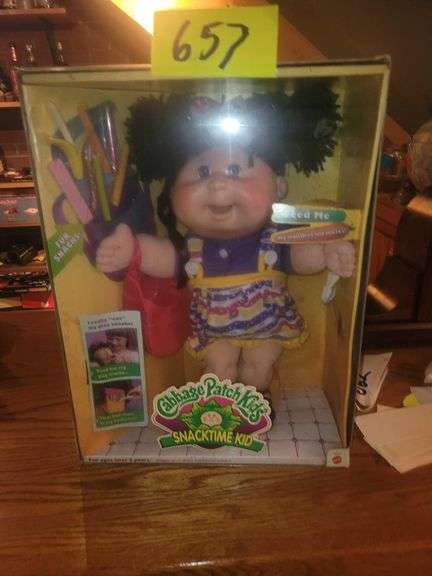 Cabbage Patch Kid Snacktime Kid image