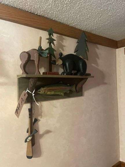 Woodsy motif Shelf Bear Moose Salmon plus 2 Wall Hangings image