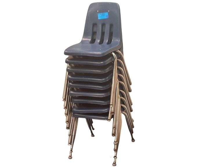 Approximately 8 Plastic Plastic and Metal Chairs image