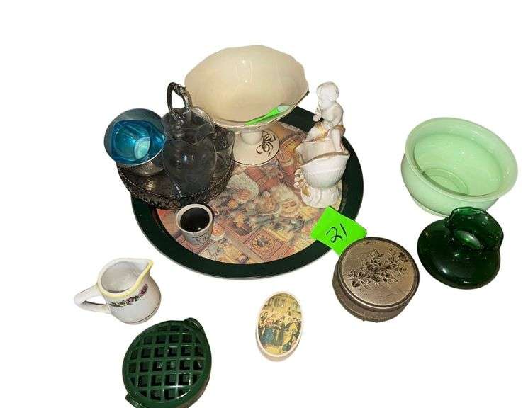 Santa Serving Platter w/ Decorative Glassware, Curios, Trinket Boxes image