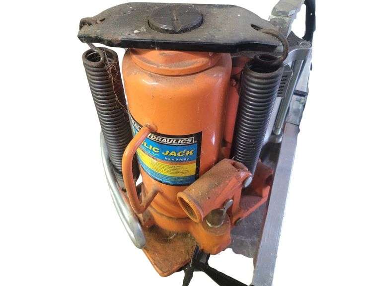 Hydraulic Jack image