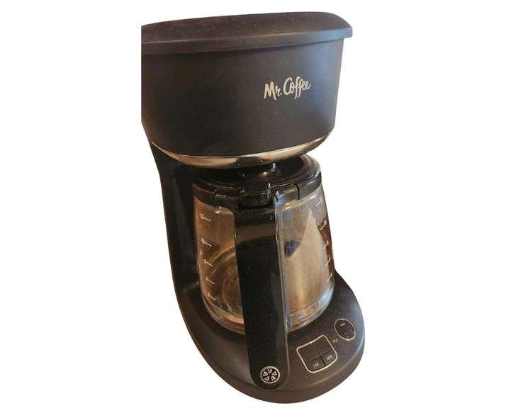 Mr. Coffee Coffee Maker, Set of Kitchen Knives image