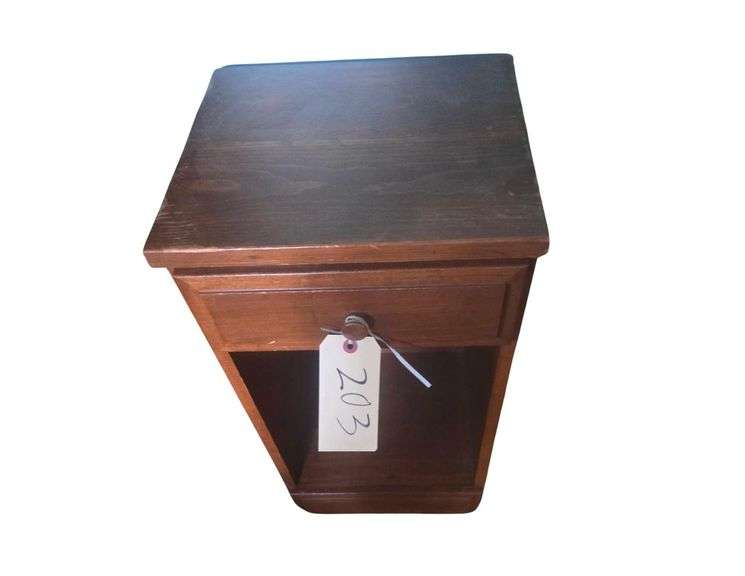 20in End Table - 13.5 x 12.5 x 24in image
