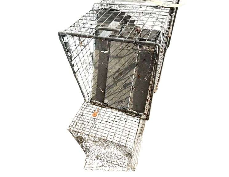 2 - 3ft. L. Animal Traps image