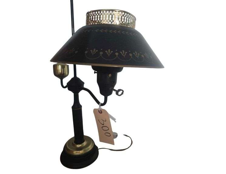 26in Vintage Tole Black and Gold Table Lamp image