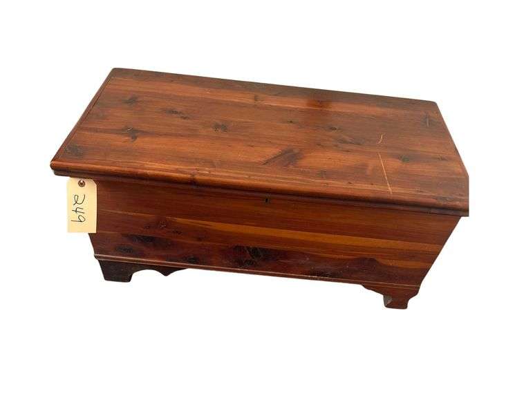 Lakeside Wooden Ceader Chest 3ft. L. X 18 in. W. X 16in. H. - Contents Not Included image