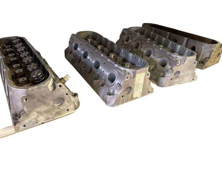 4 GM Cylinder Heads - two 799 & two 243 image
