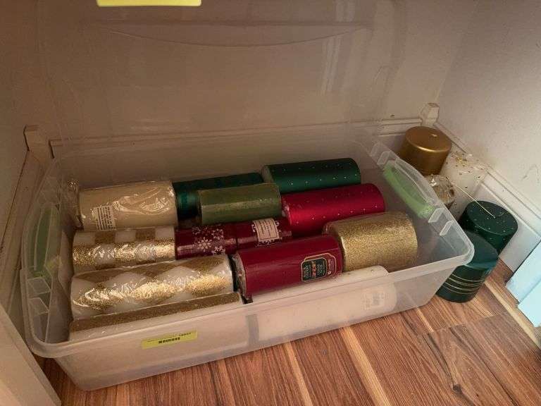 Holiday candles, all NEW image