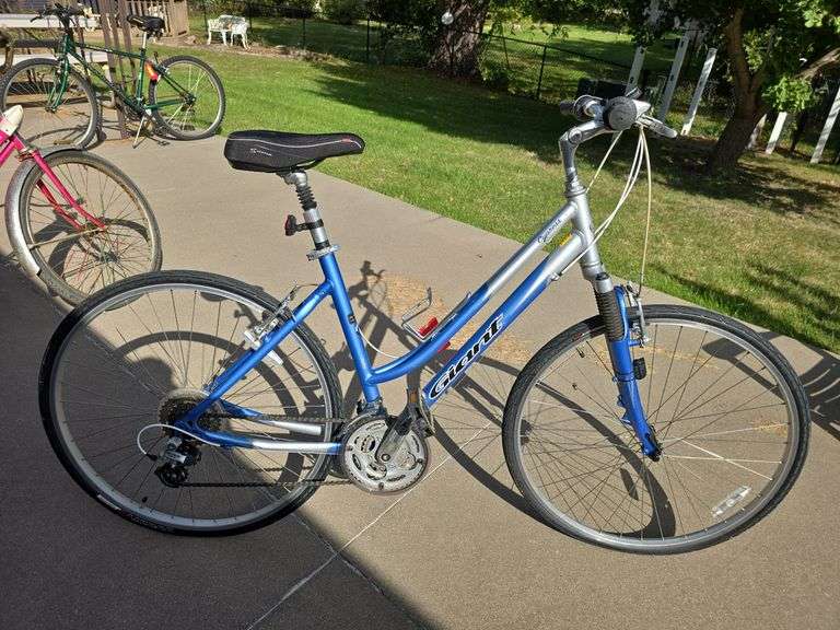 Giant Cypress 21 speed bicycle 19" frame image