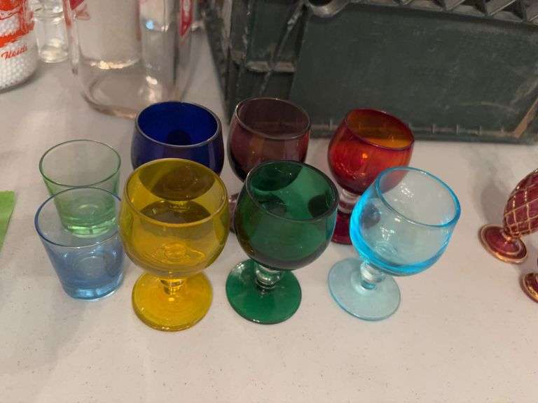 Colored glass glasses