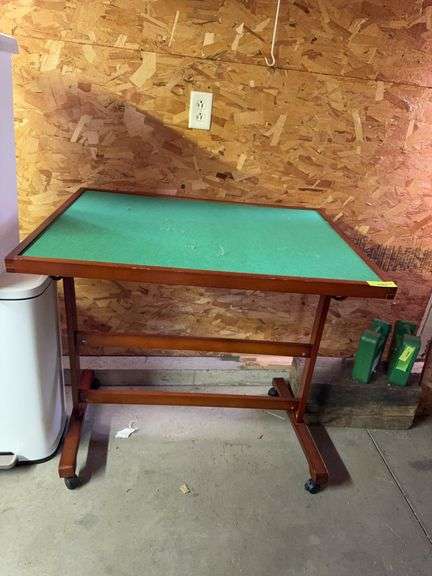 Puzzle table image