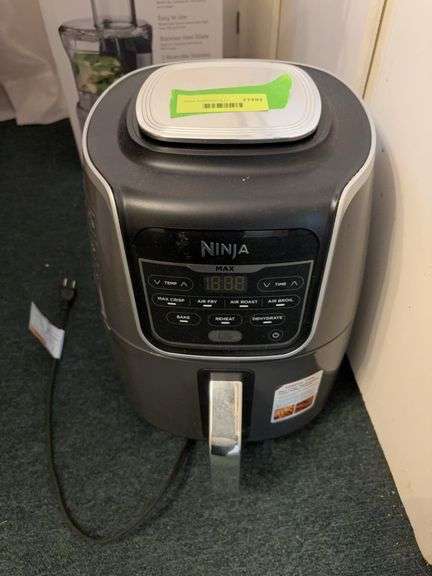 Ninja air fryer Max XL image