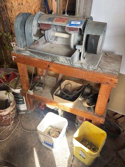 Frantom lapidary grinder and stand image