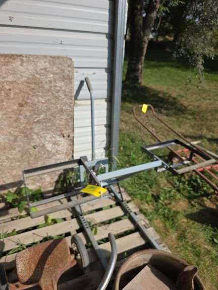 Hydraulic mower jack