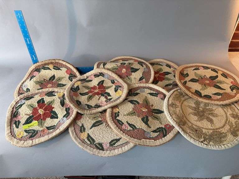 Nine chair pads image