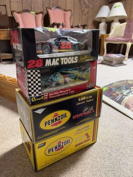 Die cast cars as shown image