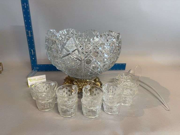 65+ yr old punch bowl w 12 cups, plastic ladle From JCP image