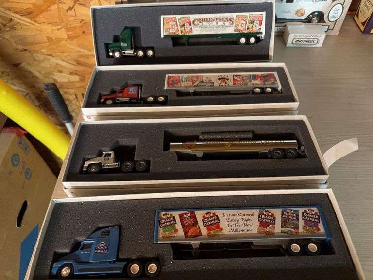 Quaker Oats die cast as shown image