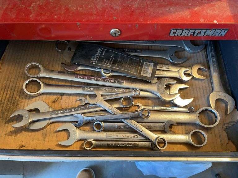Set of large craftsman wrenches SAE