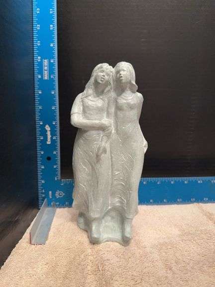 Isabel Bloom figurine(s) as shown image