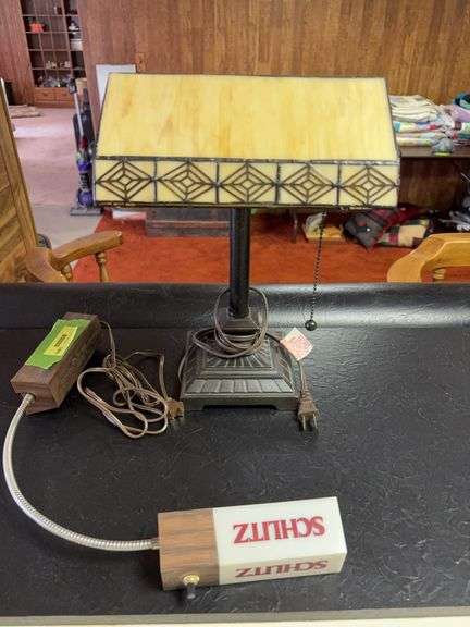 Schlitz wall mount light and modern desk lamp image