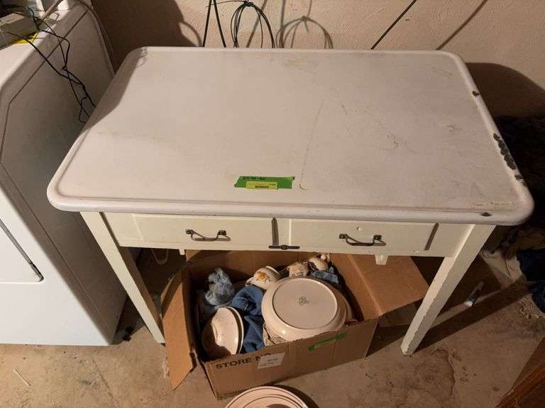 Napanee Dutch Kitchenette table with two drawers 27D x 40L x 30H image