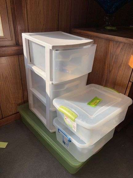 Plastic drawer units and storage containers image