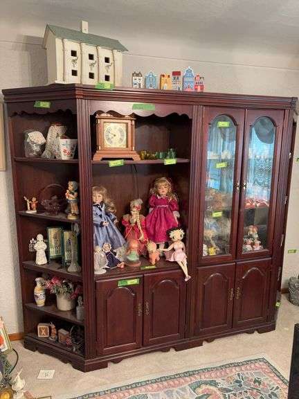 4pc display shelf Glass door piece is lighted w glass shelves Corner pieces have 5 shelves and measure 12D x 24L x 74H Middle pieces measure 18D x 30L x 74H NO CONTENTS!!! image