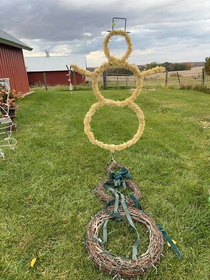 6' tall lighted snowman and grapevine snowman image