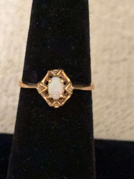 10kt opal sz 5 image