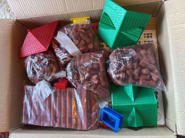 Set of Lincoln logs new in box - Christmas is coming!