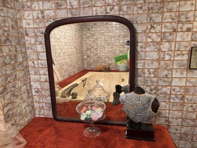 26 x 32 mirror, decorator fish and soaps image