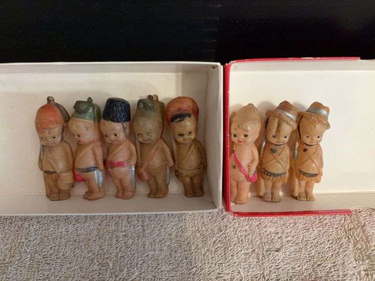 Eight celluloid Army kewpie dolls image