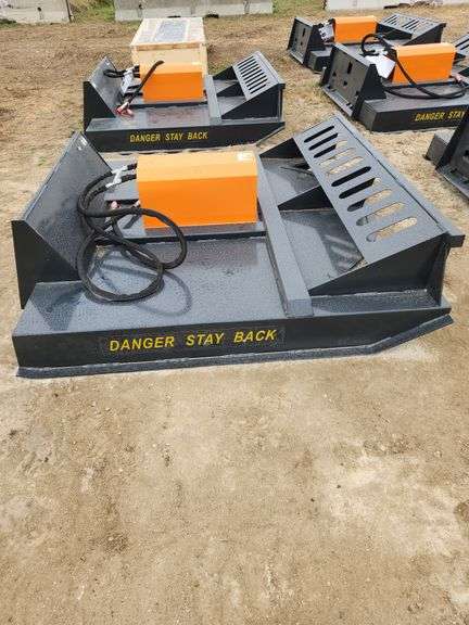 Brush Cutter	WOLVERINE	BC-13-72W	 Skid Steer Brush Cutter Attachment  Weight:776 lbs Hydraulic Flow Required:14-20 gpm Cutting Blades:2 Material Cutting:Up to 3"" dia Cutting Width:66 in Wide (Overall):72 in Height (Overall):21.6 in Minimum Cutting Height:2 in Deck Thickness:3/16 in Length (Overall):76 in", MOUNT VERNON image
