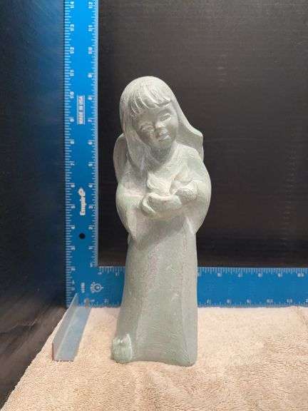Isabel Bloom figurine(s) as shown image