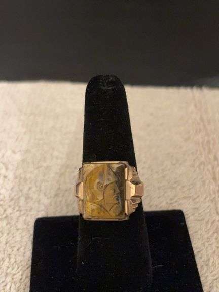 Men’s 10kt ring image
