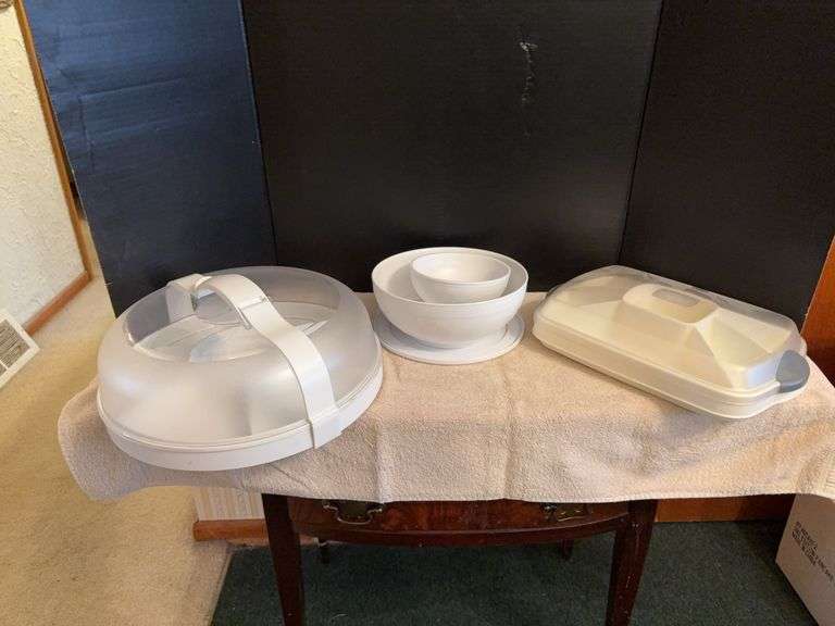 Pampered Chef serving pieces image