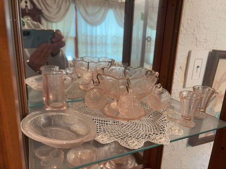 Pink depression glass mini punch set w cups, pitcher, cream & sugar, bowl image