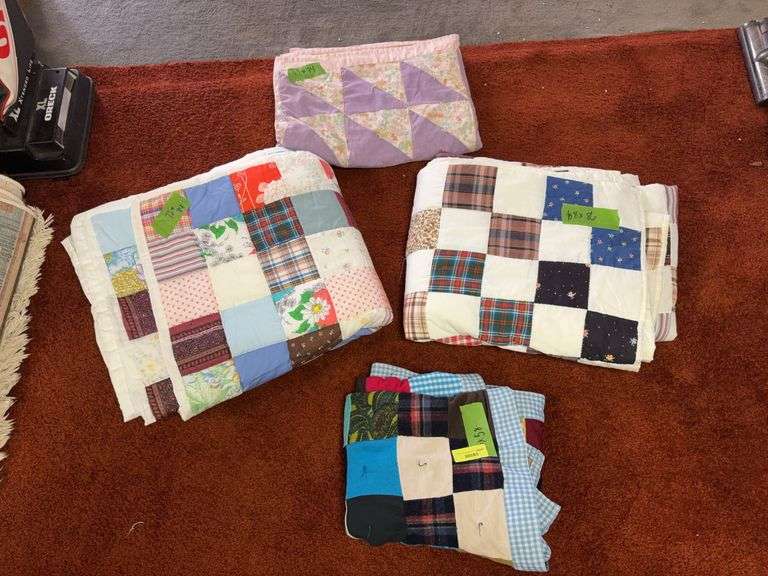 4 quilts image
