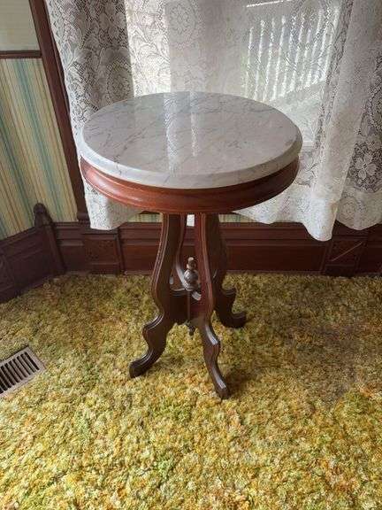 18R walnut leg stand with marble top, matching lot 17887 image